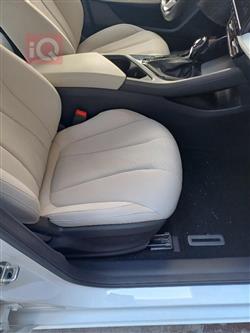 MG 5 Plus